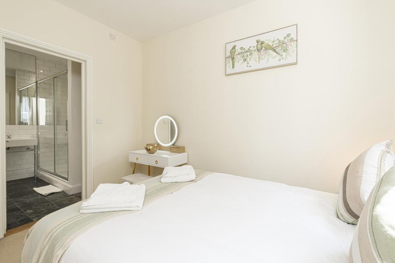 Fabulous House Near Harrods And The Science Museum Apartment Лондон Екстериор снимка