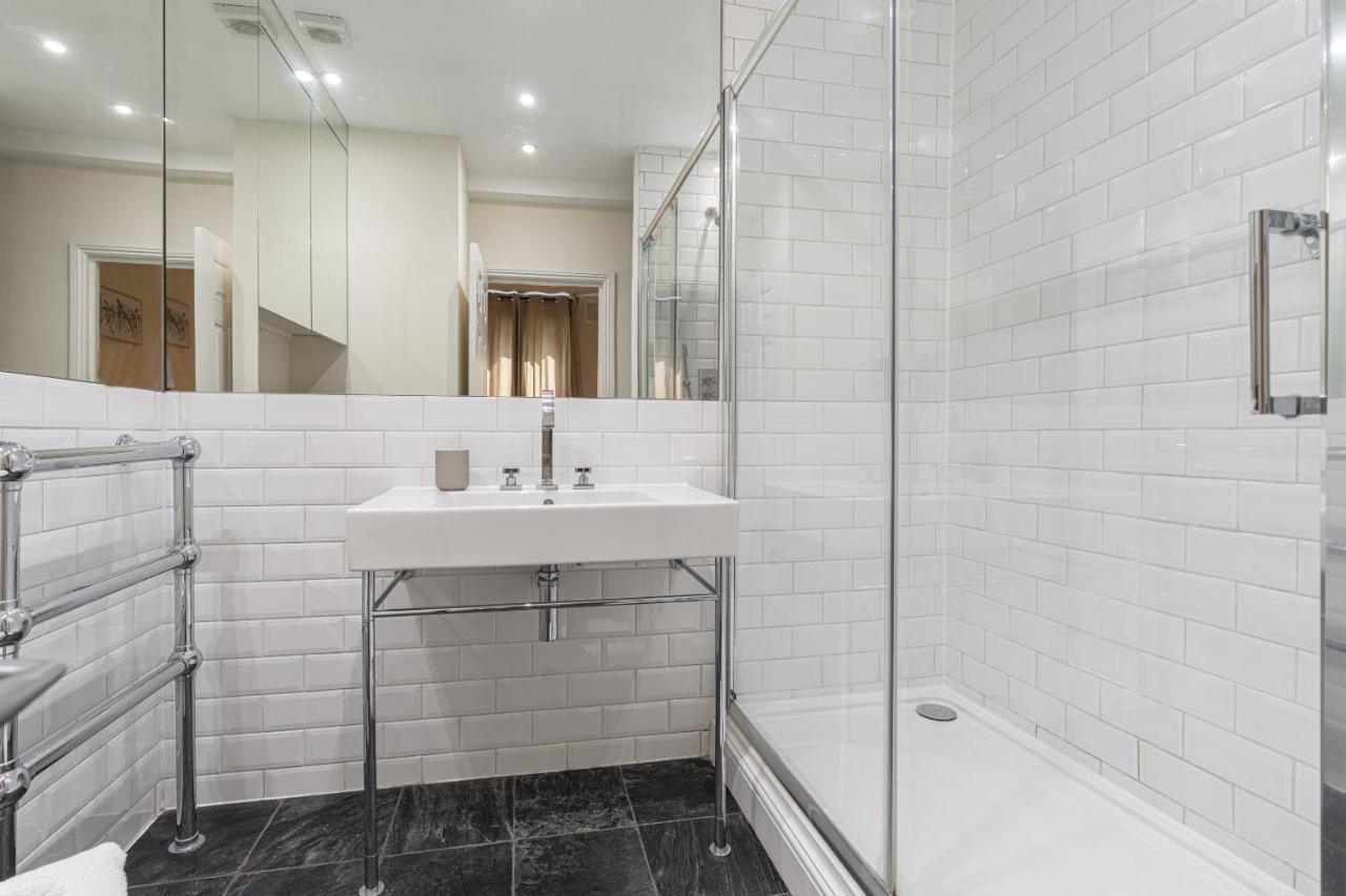 Fabulous House Near Harrods And The Science Museum Apartment Лондон Екстериор снимка