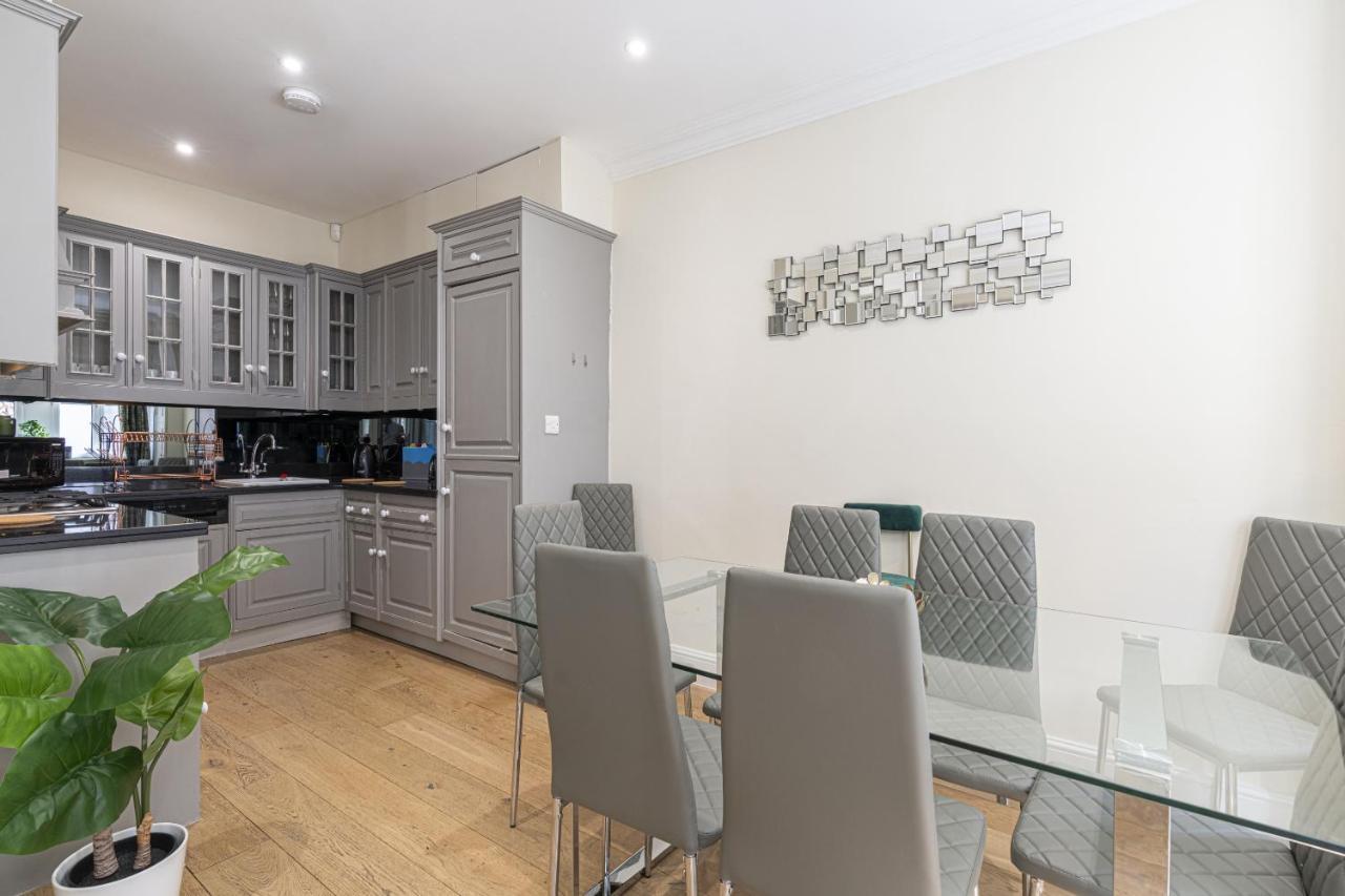 Fabulous House Near Harrods And The Science Museum Apartment Лондон Екстериор снимка