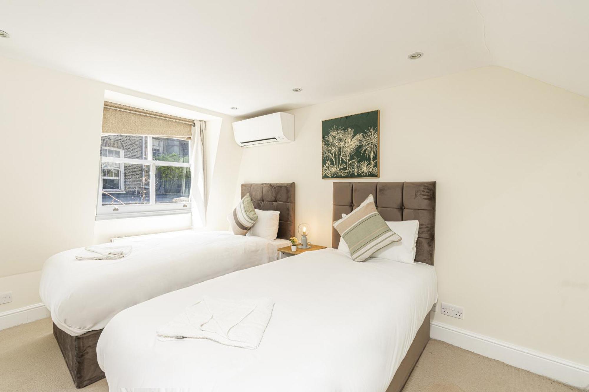 Fabulous House Near Harrods And The Science Museum Apartment Лондон Екстериор снимка